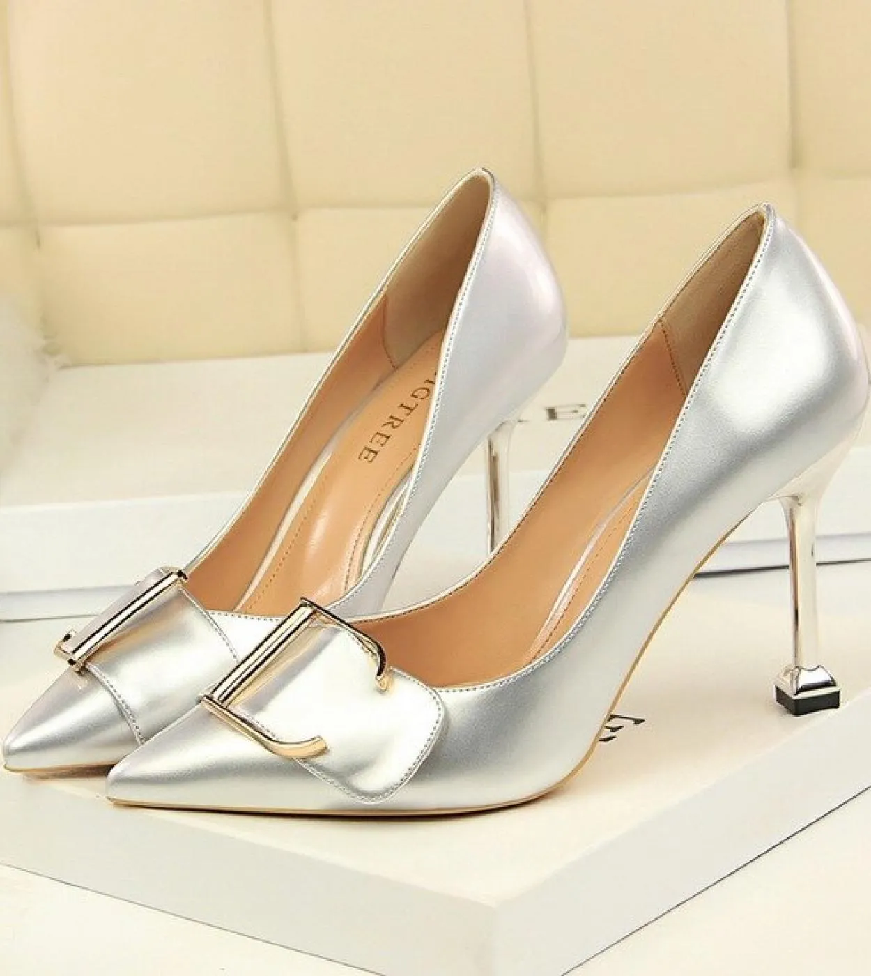 Bigtree Scarpe Donna Décolleté Moda Scarpe da sposa Primavera Tacco alto Scarpe da donna Pelle verniciata Scarpe da donna per fe