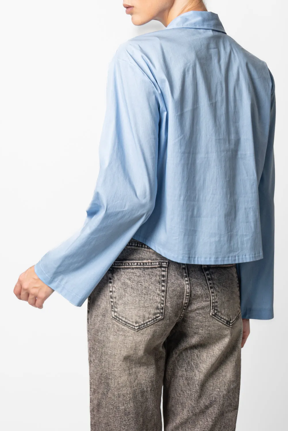 Camicia crop ricamo