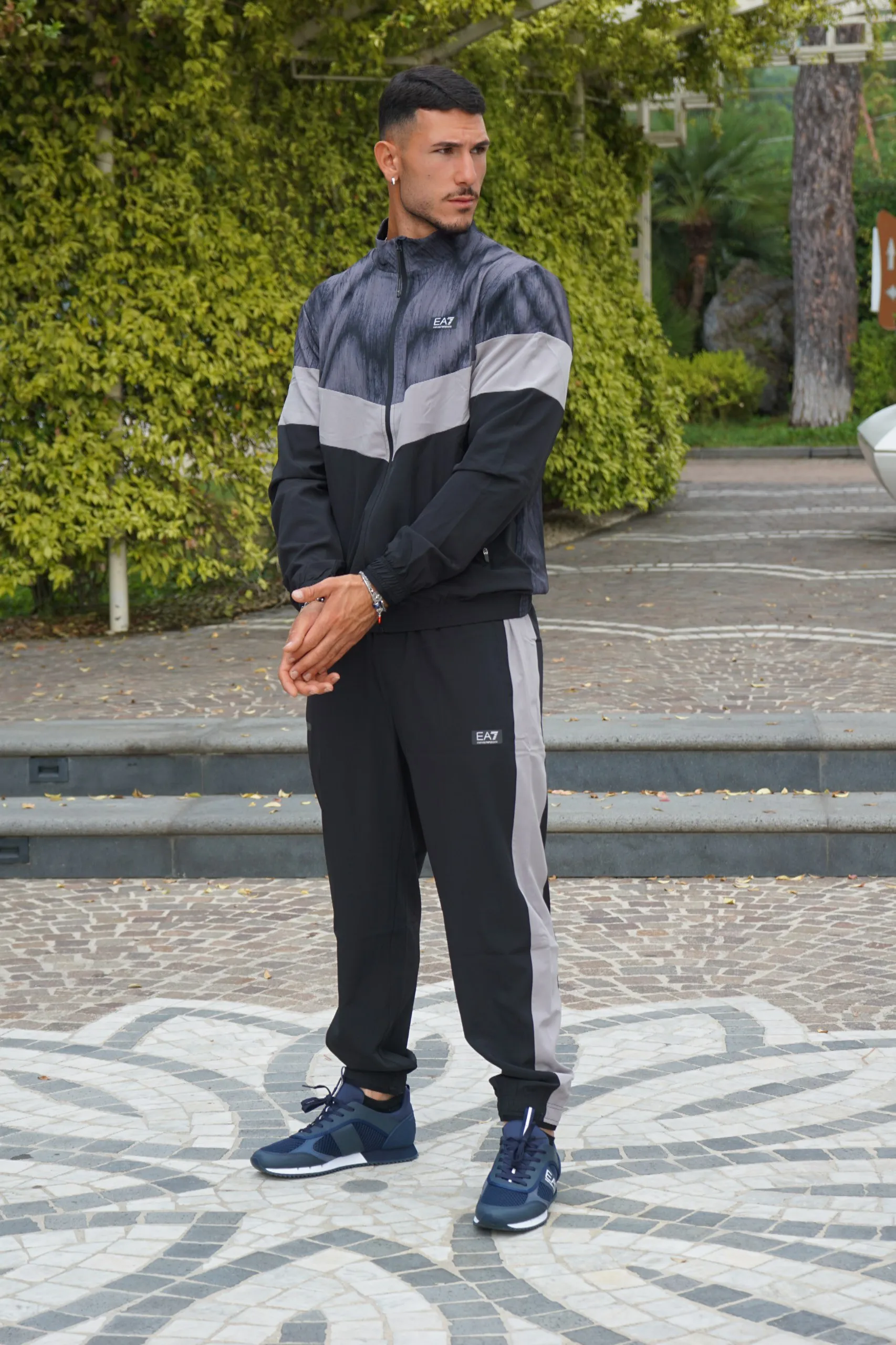 Emporio Armani tuta