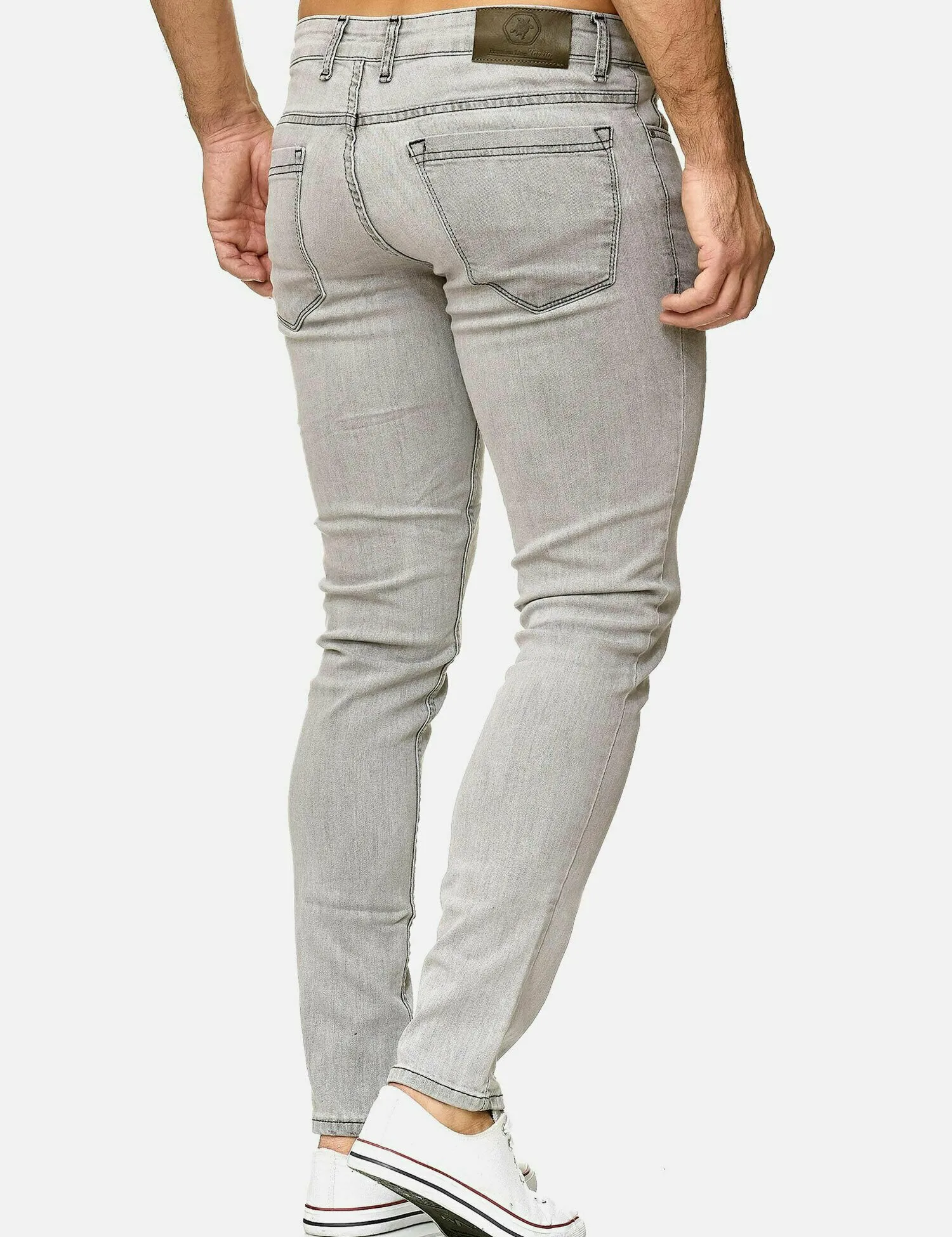 Jeans a sigaretta