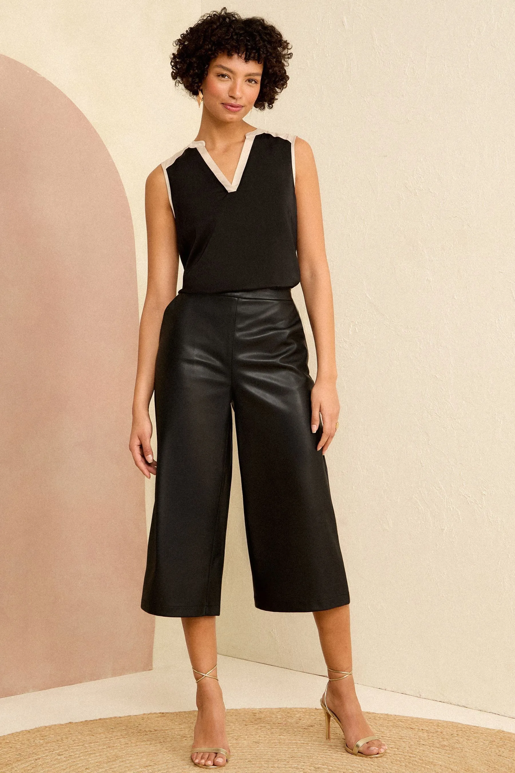 Love & Roses - Pantaloni a gonna pantalone in pelle sintetica