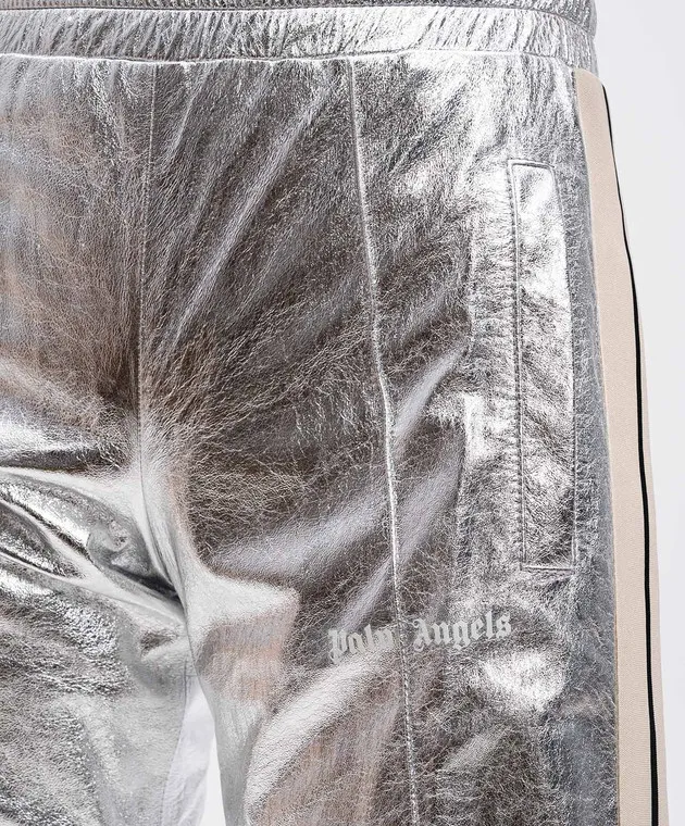 Palm Angels Pantaloni in pelle argento con righe PMJB016F24LEA001