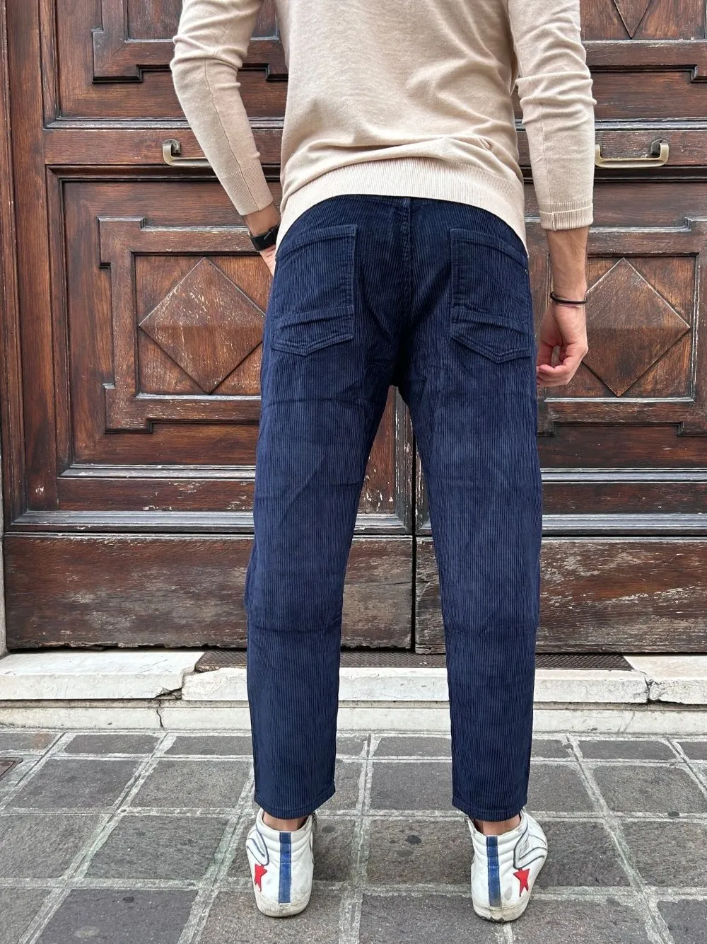 Pantalone coste velluto carrot