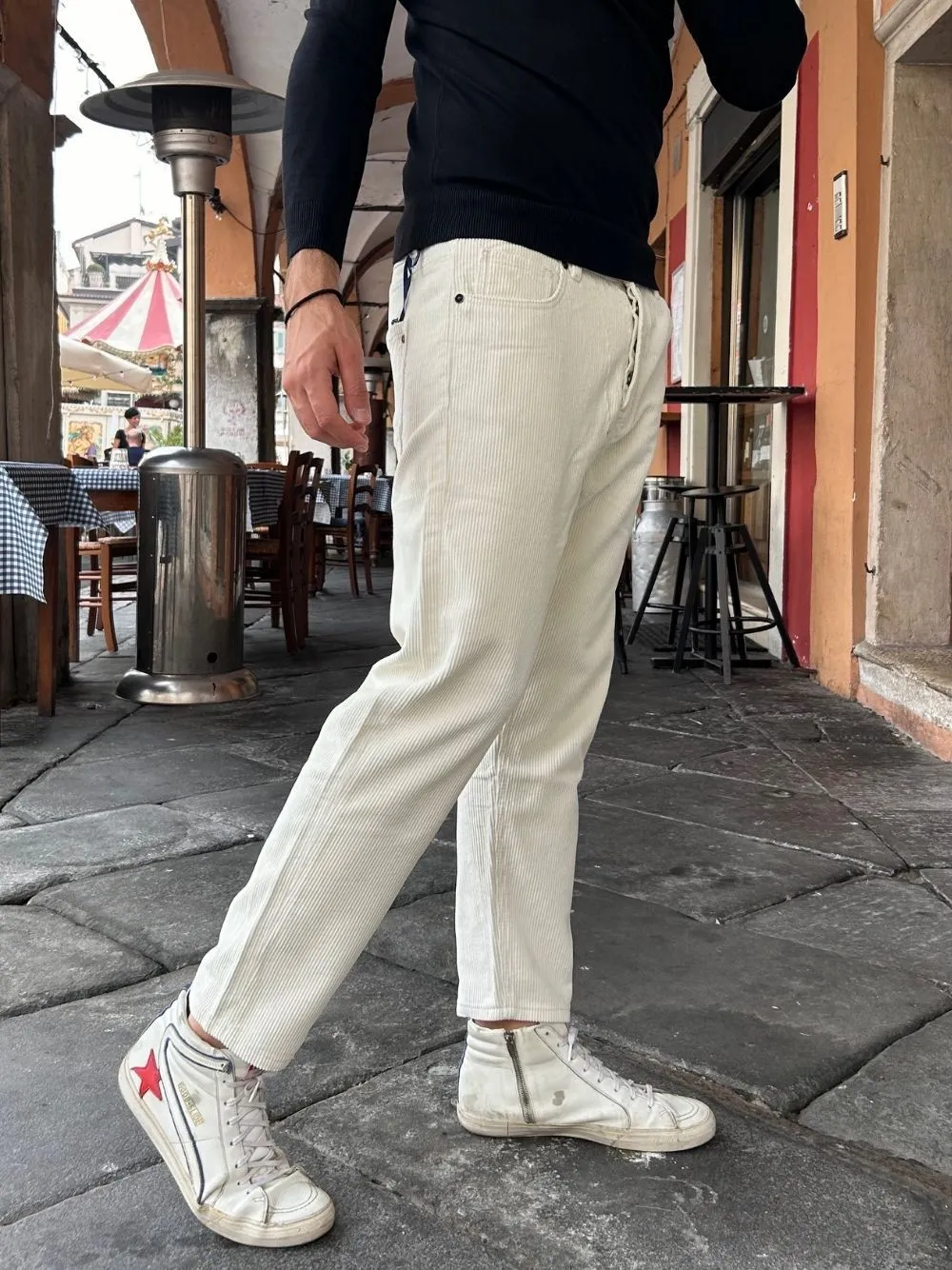 Pantalone coste velluto carrot