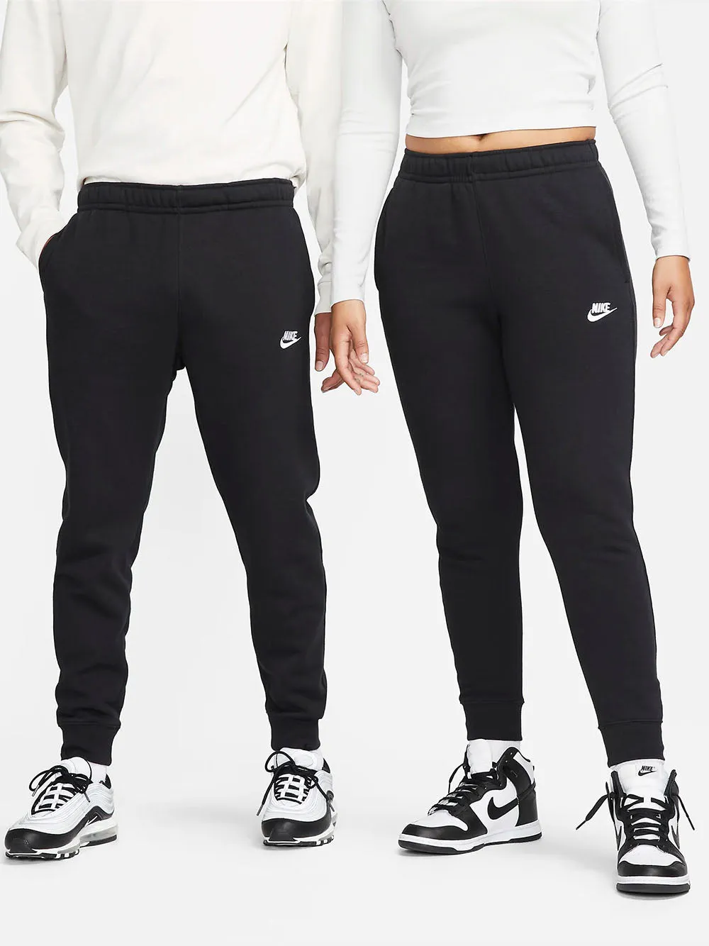 Pantalone Nike nero in felpa invernale Nsw Club Art:BV2671-010