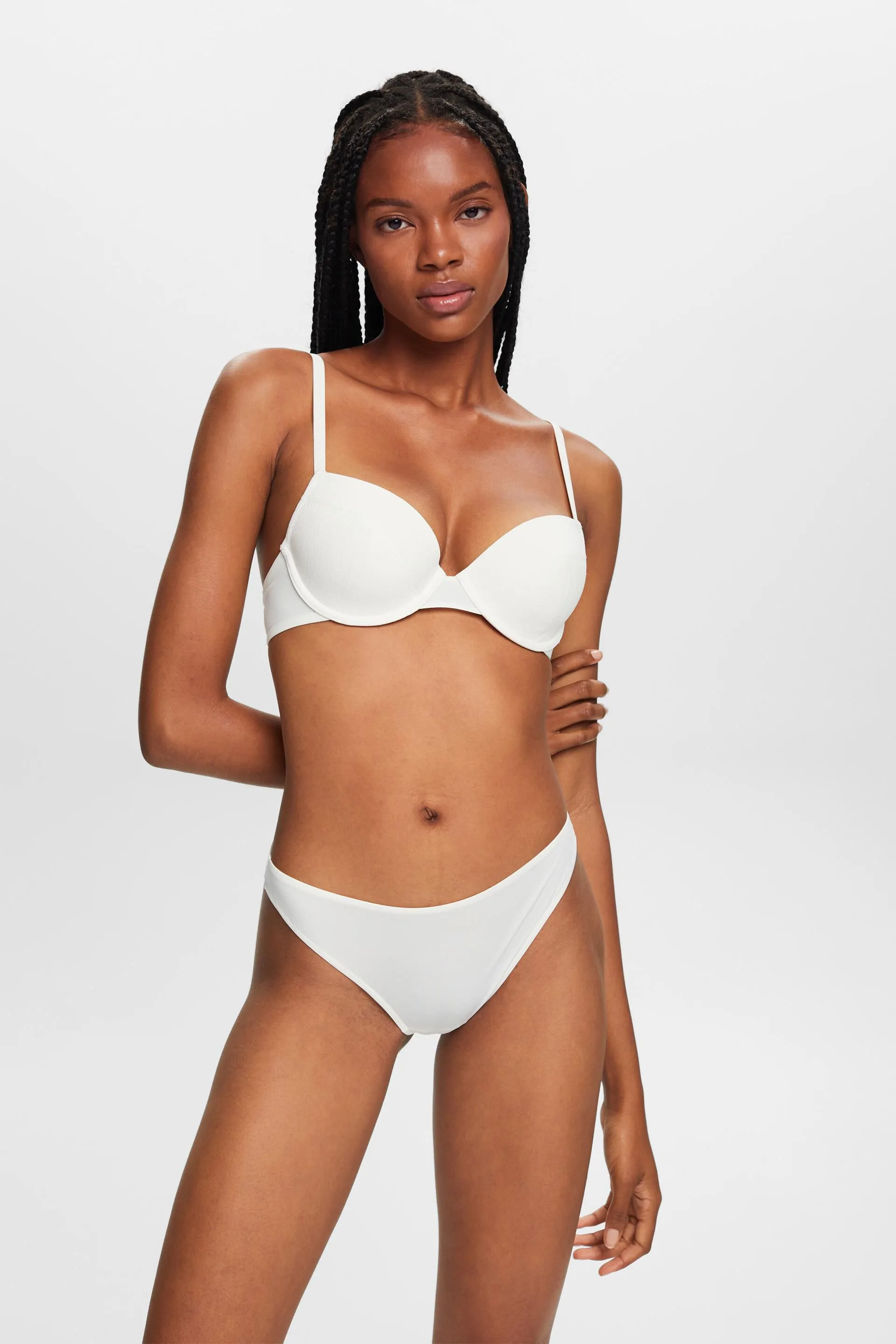 Riciclato: reggiseno imbottito con bordo in pizzo