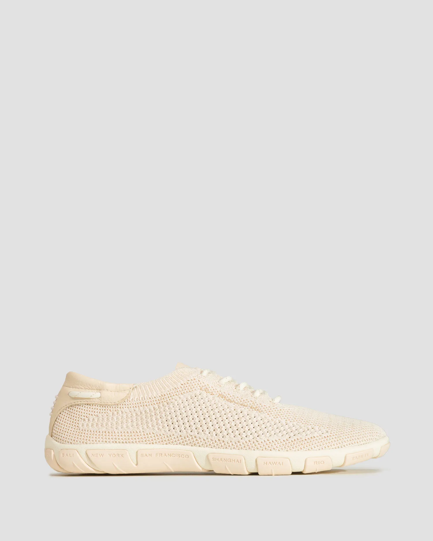 Scarpe beige da donna TBS Jazaria c7g731-chinelingold