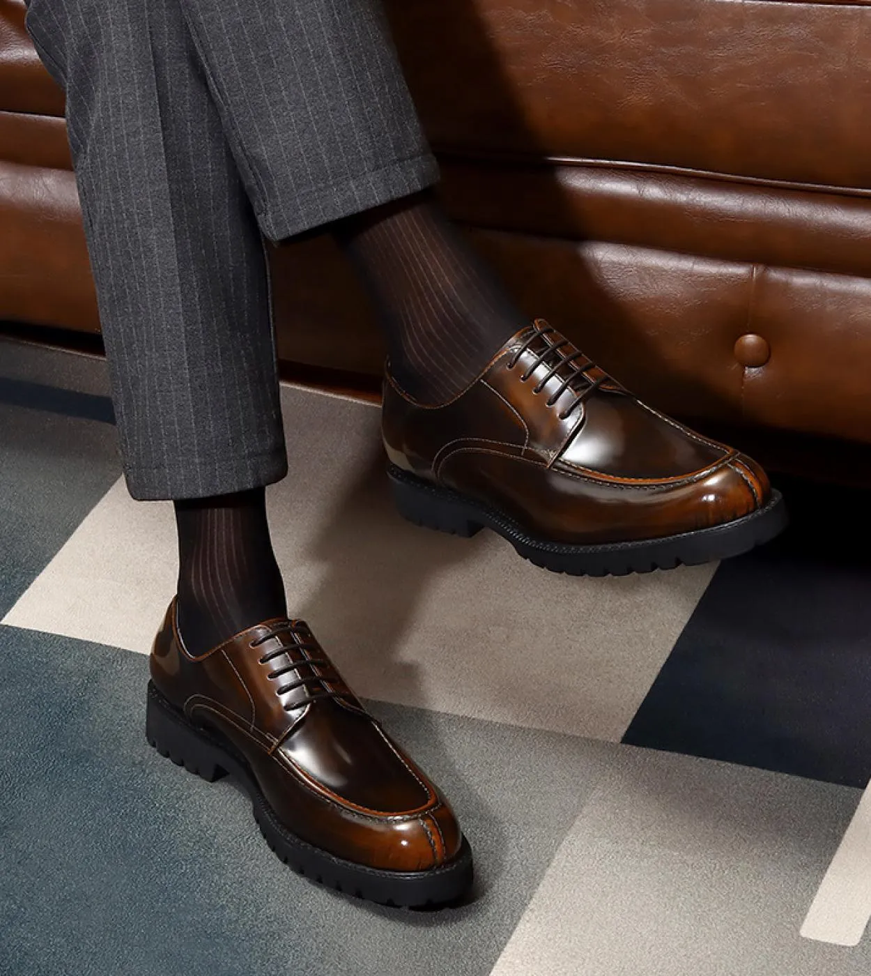 Scarpe Oxford vintage in pelle verniciata da uomo 2023 piattaforma di moda in vera pelle di lusso abito da uomo nero business so