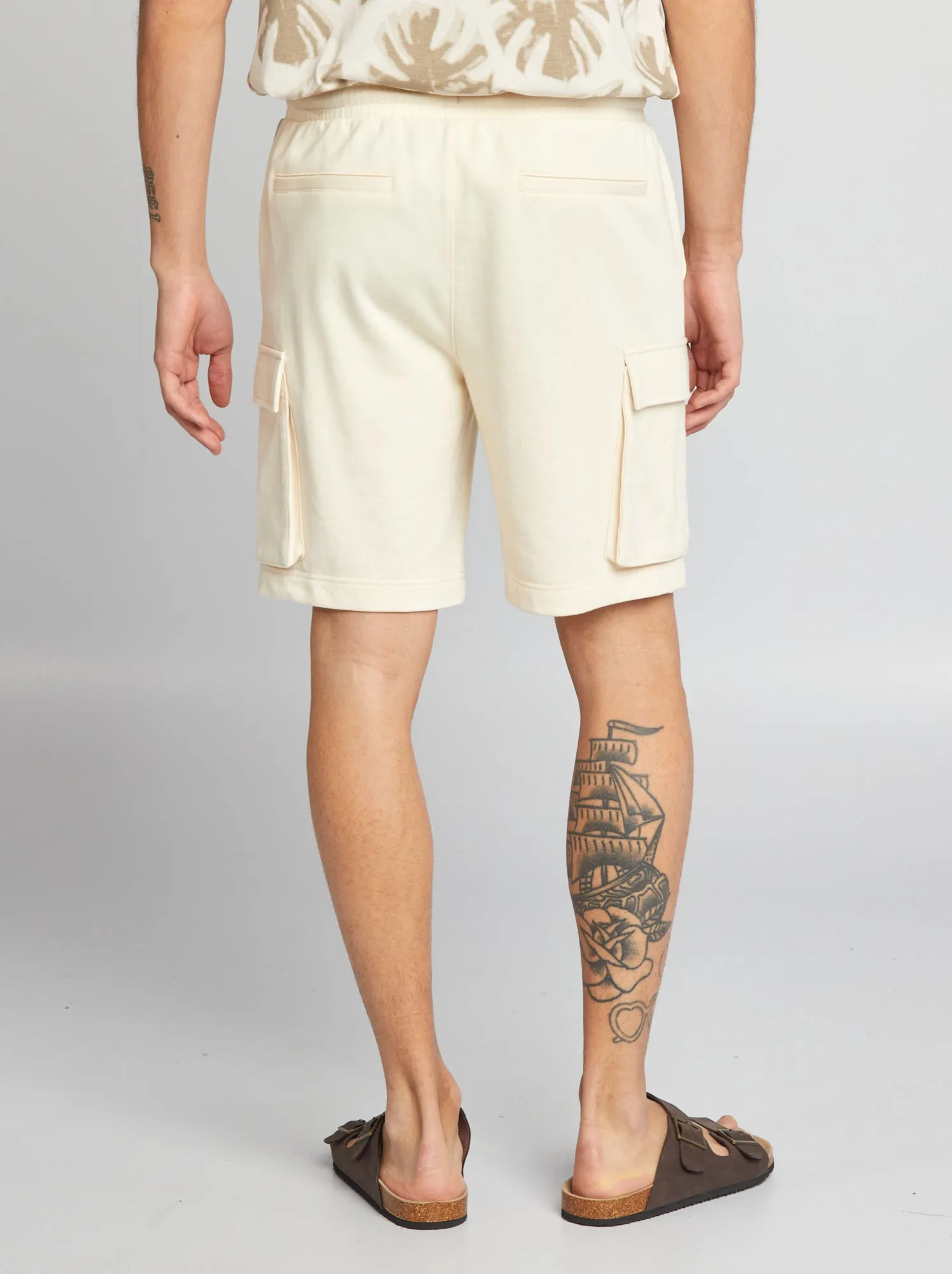 Shorts in tessuto felpato con tasche laterali - BIANCO