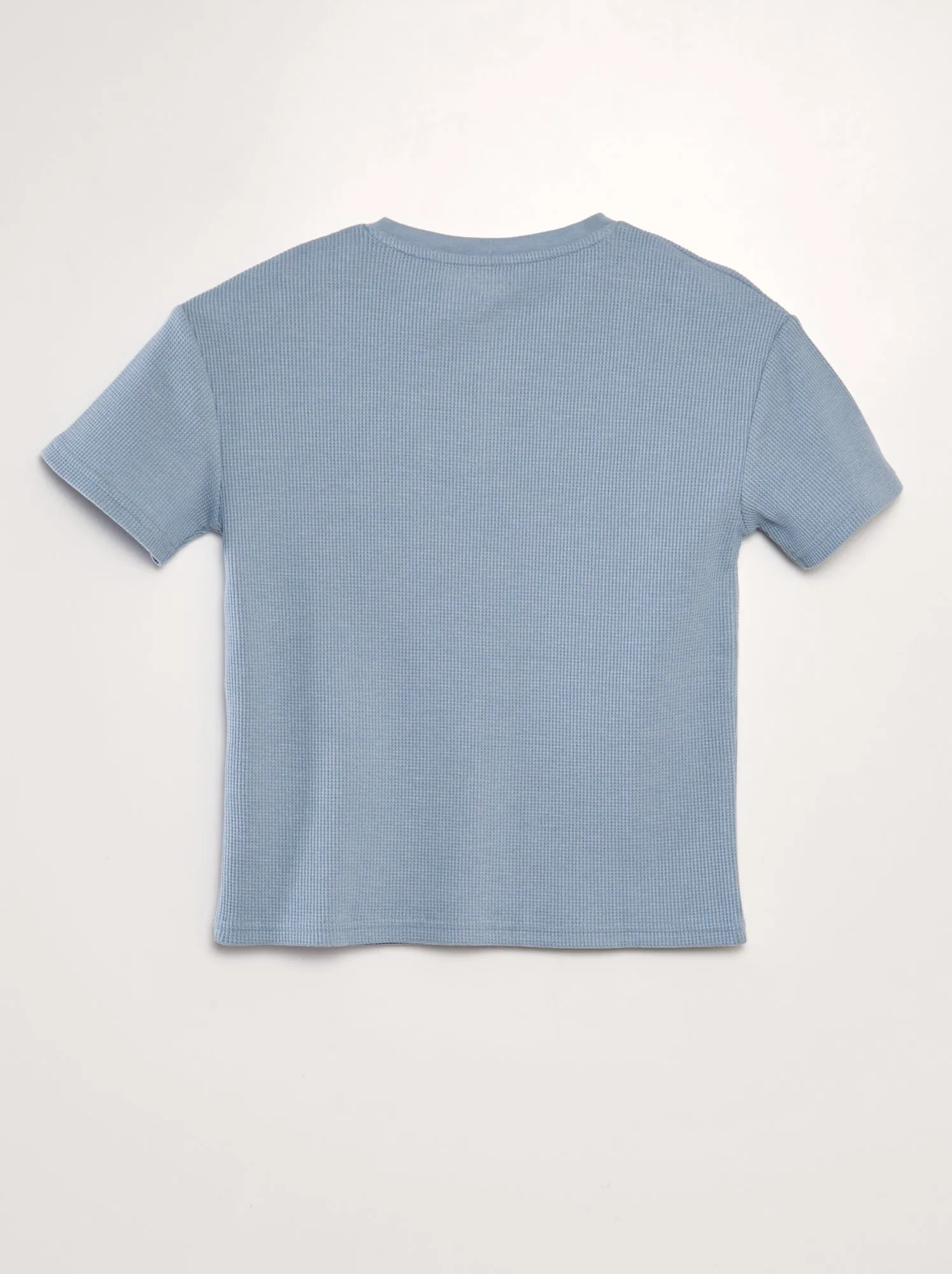 T-shirt testurizzata con collo serafino - BLU