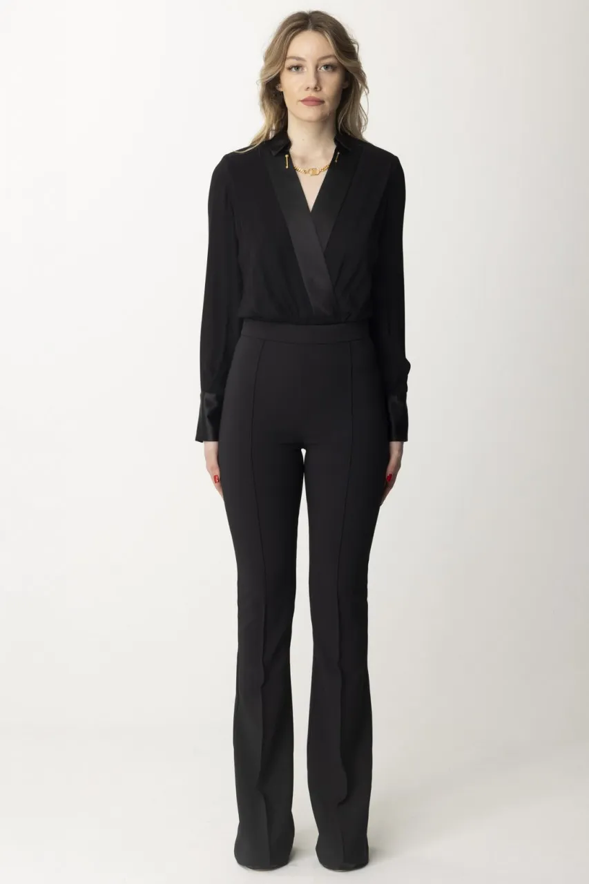 Tuta combinata con accessorio al colletto Nero